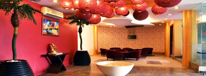 862/The White Klove - New Delhi 03.jpg